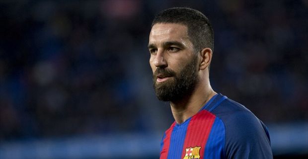 İstanbul Başakşehir Kulübü Başkanı Gümüşdağ, "Arda Turan bugün, üzerinde turuncu