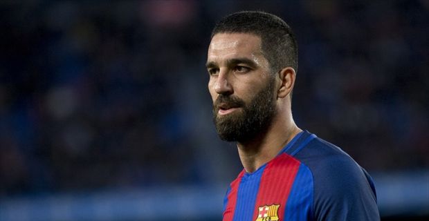 İspanya Birinci Futbol Ligi ekibi Barcelona'dan Medipol Başakşehir'e kiralanan Arda