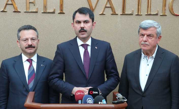 Çevre ve Şehircilik Bakanı Murat Kurum, yeni yönetmelikle binalarda önden