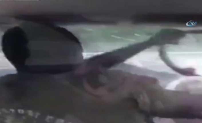 Aşırı hız yaptı, direksiyon elinde kaldı.