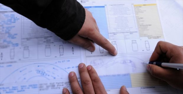 Tüketici Hukuku Enstitüsü Başkanı Tokbaş, "Vatandaş, AVM otoparklarındaki trafik kazalarında
