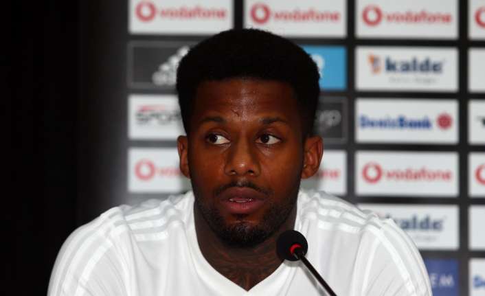 Beşiktaş’ın Hollandalı oyuncusu Jeremain Lens, LASK Linz maçı öncesinde soruları