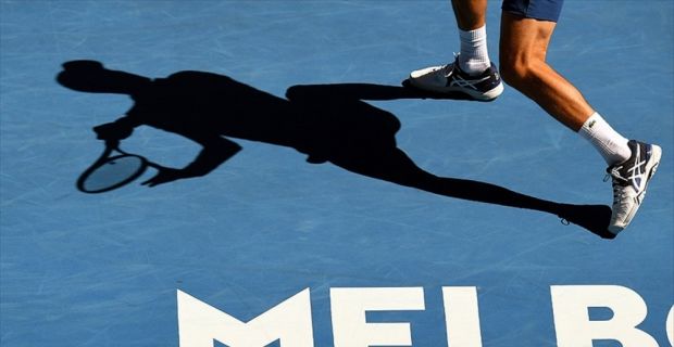 Sezonun ilk grand slam tenis turnuvası Avustralya Açık'ın 2. gününde,