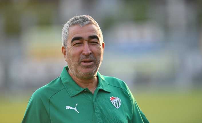Bursaspor Teknik Direktörü Samet Aybaba, forvet transferinin gelecek hafta oynanacak