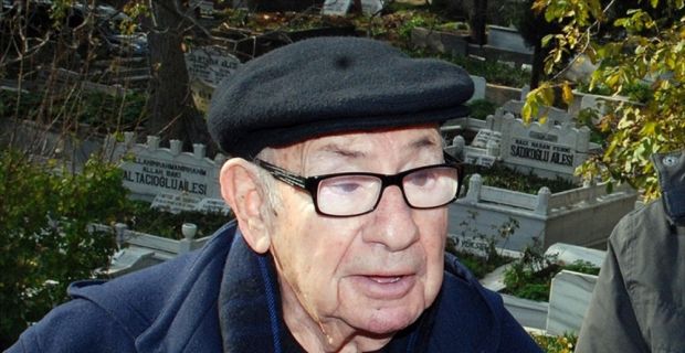 Mimar-gazeteci Aydın Boysan 97 yaşında hayatını kaybetti.