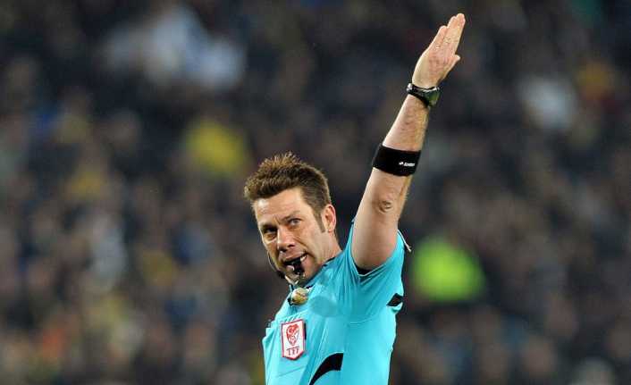 Fırat Aydınus, kariyerindeki 10. Galatasaray-Fenerbahçe derbisini yönetecek. Aydınus’un yönettiği 9