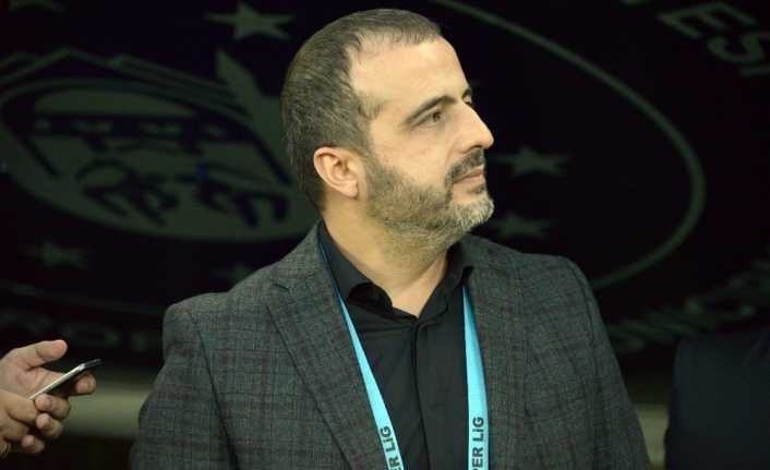 Eski Atiker Konyaspor Başkan Yardımcısı Celalettin Çakıcı, Teknik Direktör Mustafa