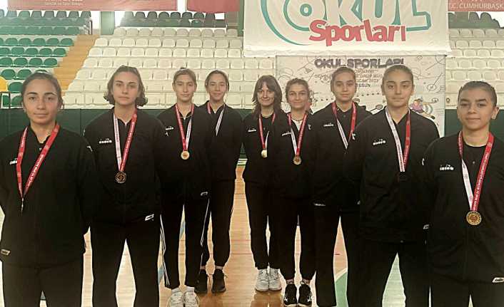 2022-2023 Eğitim Öğretim Yılı Okul Sporları Badminton Gençler Erkek/ Kız