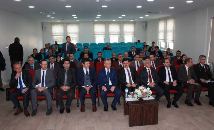 İçişleri Bakanlığı tarafından 81 il ve 922 ilçede eş zamanlı