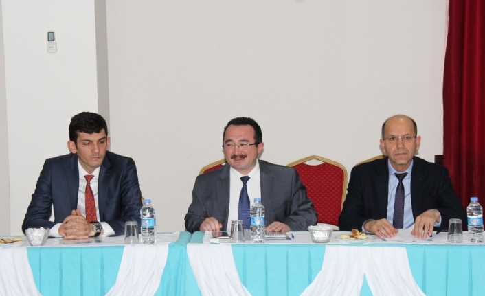 Erzincan’da Bağımlılıkla Mücadele Teknik Çalışma Grupları Toplantısı Erzincan Vali Yardımcısı