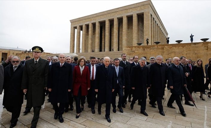 MHP Genel Başkanı Bahçeli, yeni Merkez Yönetim Kurulu ve Merkez