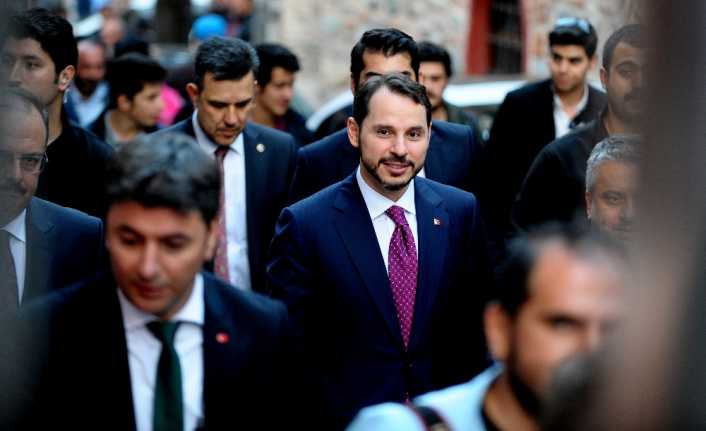 Hazine ve Maliye Bakanı Berat Albayrak, ”Dengelenme süreci kur ve