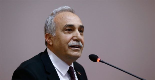 Gıda, Tarım ve Hayvancılık Bakanı Fakıbaba, Türkşeker'e ait 14 fabrikanın