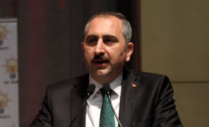 Adalet Bakanı Abdulhamit Gül, Hakan Atilla davasına ilişkin, "Bu dava,