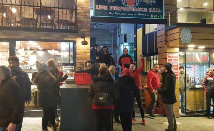 CHP’nin Büyükşehir Belediye Başkan adayı Ahmet Akın’ın geri çekildiği iddiası