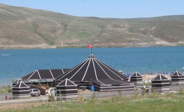Bayburt’un Demirözü ilçesinde baraj manzaralı, yaklaşık 200 kişiyi aynı anda