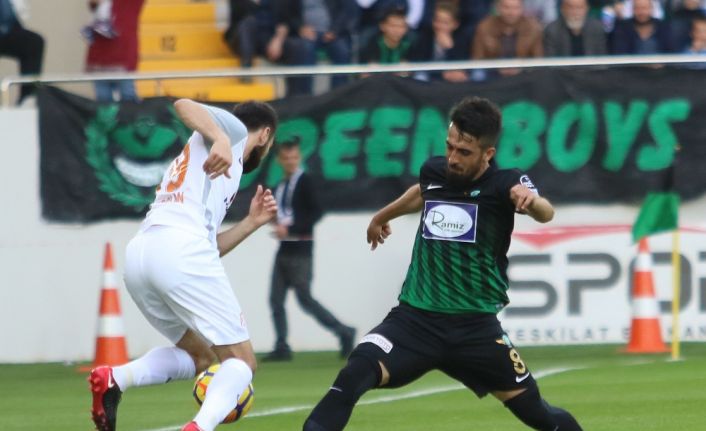 Spor Toto Süper Lig’in 27. haftasında Teleset Mobilya Akhisarspor, sahasında