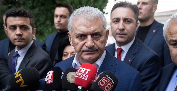 Başbakan Yıldırım, "Afrin bölgesinde görev uçuşu yapan iki ATAK helikopterimizden