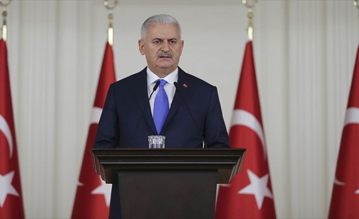 Başbakan Yıldırım, eski bakanlardan