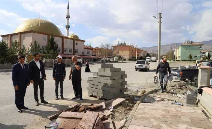 Erzincan Belediye Başkanı Bekir Aksun, belediye çalışma alanlarını ziyaret ederek