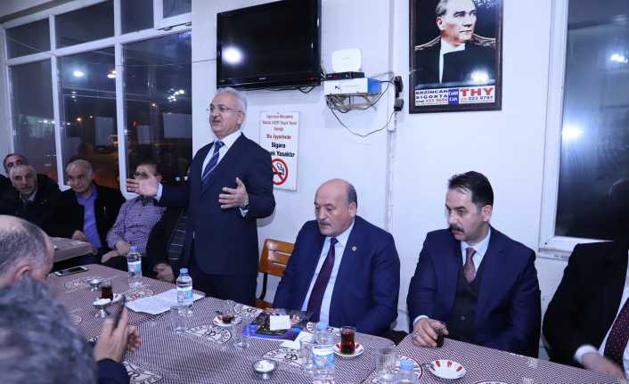 Erzincan Belediye Başkanı Cemalettin Başsoy Ulalar Beldesi’nde ziyaretlerde bulundu ve