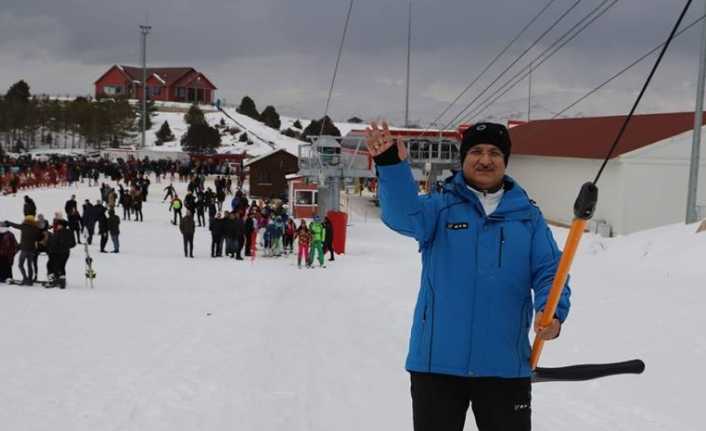 Erzincan Belediyesi tarafından Ergan Dağı Kış Sporları Turizm Merkezi'nde "Haydi