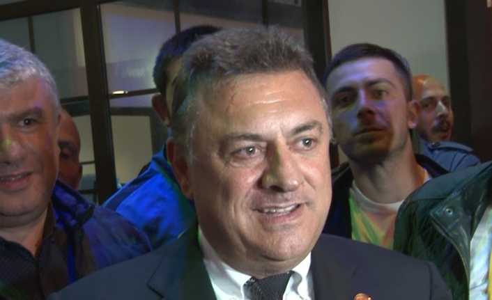 Çaykur Rizespor Başkanı Hasan Kartal, "Başkanlığa Fenerbahçe galibiyeti ile başlamak