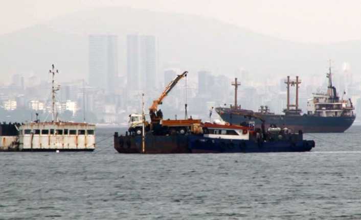 İstanbul Zeytinburnu açıklarında geçtiğimiz yıl demirli halde bulunurken batan “Bereket”