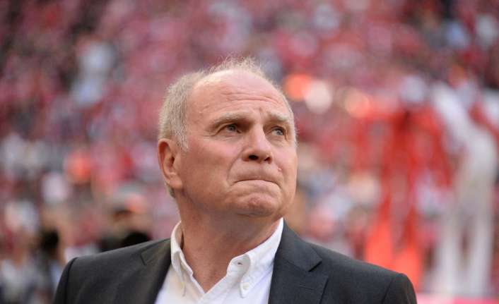 Bayern Münih Başkanı Uli Höness, Mesut Özil’in Almanya Milli Takımı’nı