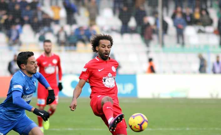 Spor Toto Süper Lig’in 13. haftasında BB Erzurumspor sahasında Antalyaspor’u