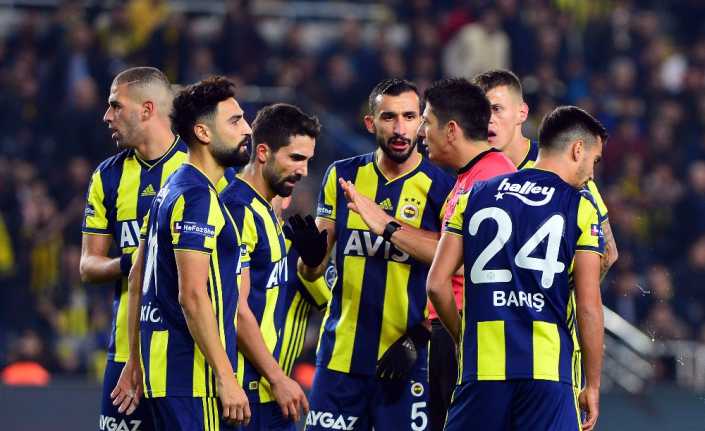 Spor Toto Süper Lig’in 16. haftasında Fenerbahçe, Büyükşehir Belediyespor Erzurumspor