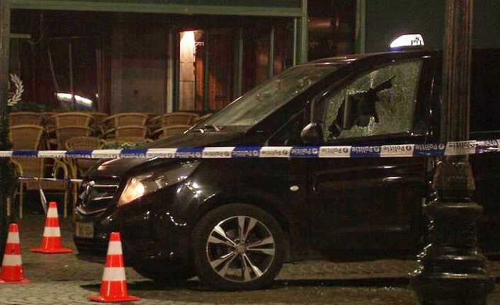 Belçika’nın Brugge kentinde yabancı kökenli bir taksi şoförüne silahlı saldırı