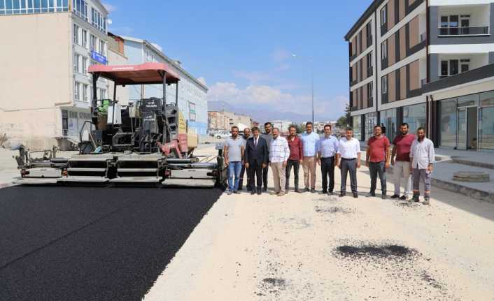 Erzincan Belediye Başkanı Bekir Aksun, şehir genelinde devam eden çalışmaları