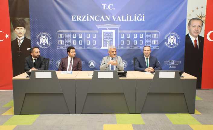 Vali Makas Bağımlılıkla Mücadele Çalıştayının Kapanış Programına Katıldı