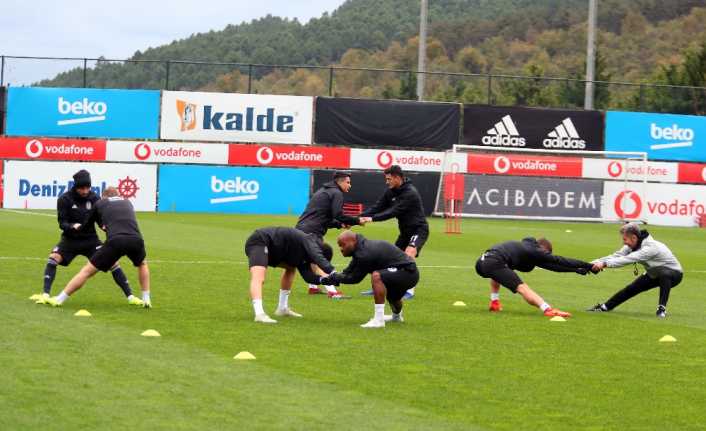 Spor Toto Süper Lig’de Ankaragücü ile oynayacağı maçın hazırlıklarına iki