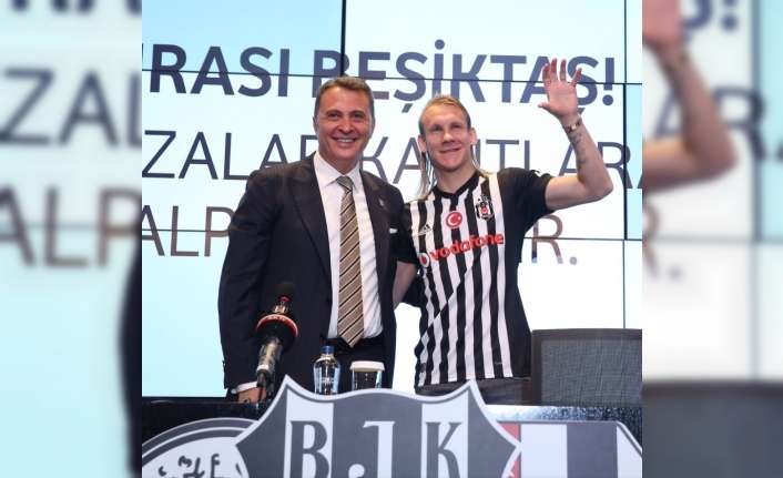 Transferde sessiz kalan Beşiktaş, bombalar için beklemeye geçti. Şu anda
