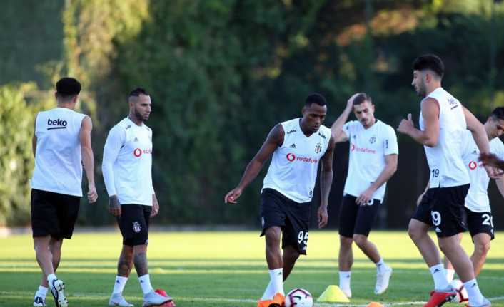Beşiktaş, Spor Toto Süper Lig’in 6. haftasında Fenerbahçe ile deplasmanda