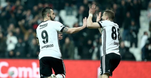 Süper Lig'de son maçlarda evinde kazanıp dışarıda puan kayıpları yaşayan