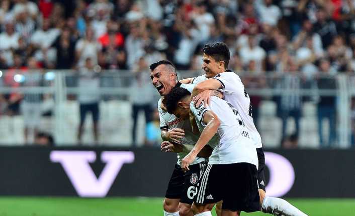 Spor Toto Süper Lig’in 1. haftasında Beşiktaş, sahasında Akhisarspor ile