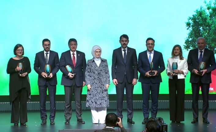 Cumhurbaşkanı Erdoğan’ın eşi Emine Erdoğan, “Atıkları enerjiye ve komposta dönüştüren