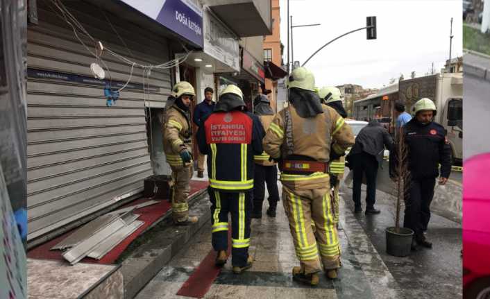 İstanbul Beyoğlu’nda bir iş yerinde çıkan yangın paniğe neden oldu.