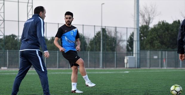 Sakarya'nın Akyazı ilçesinde 1. Amatör Küme B Grubu'nda mücadele eden