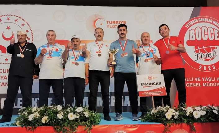 Bocce Takımından Büyük Başarı Erzincan takımı kıyasıya mücadele ederek 3.oldu.