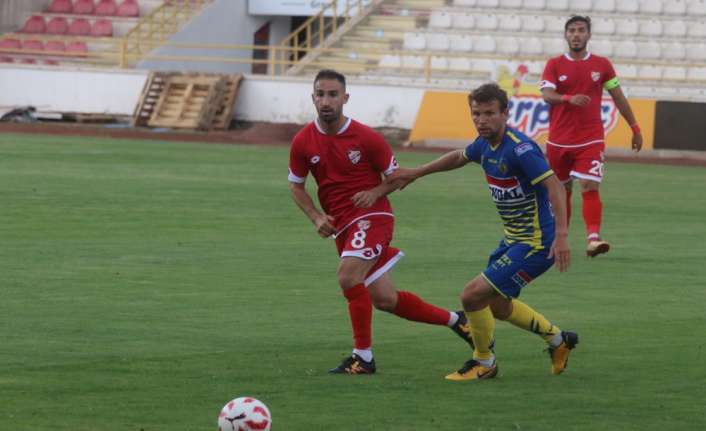 Spor Toto 1. Lig takımlarından Boluspor, yeni sezon kamp çalışmalarının