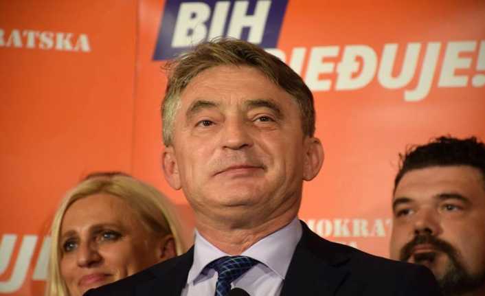 Bosna-Hersek Merkezi Seçim Komisyonu tarafından yayınlanan ilk resmi sonuçlara göre,