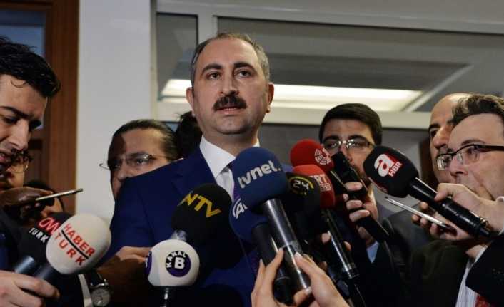 Adalet Bakanı Abdülhamit Gül, "30 bin 609 kişi aslında sisteme