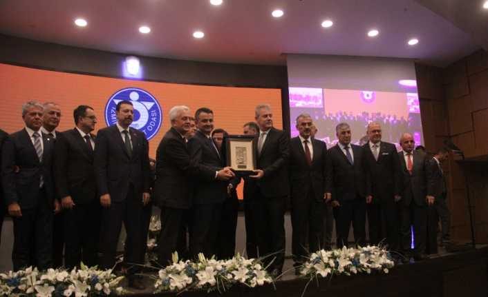 Tarım ve Orman Bakanı Bekir Pakdemirli, iş dünyasına seslenerek, "İş