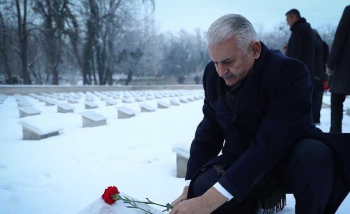 TBMM Başkanı Binali Yıldırım, resmi temaslarda bulunmak üzere geldiği Macaristan’da