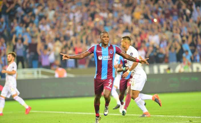 Trabzonspor’un Kolombiyalı oyuncusu Hugo Rodallega, Spor Toto Süper Lig kariyerinin