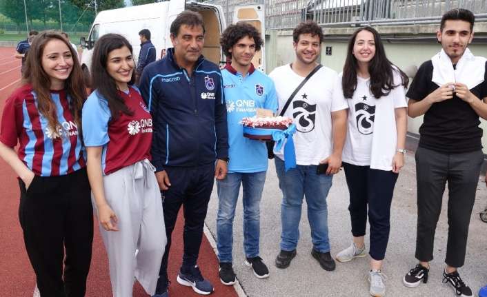 Trabzonspor Teknik Direktörü Ünal Karaman, İstanbul’a kontrole giden ve ameliyat